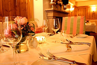 Romantik Hotel Goldener Stern: Restaurant