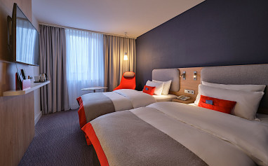Holiday Inn Express Berlin City Centre: Room