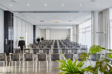 INNSiDE Bremen: Toplantı Odası