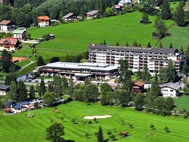 Hotel CESTA GRAND Aktivhotel & Spa: 外景视图