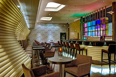Hilton Frankfurt Airport: Ресторан