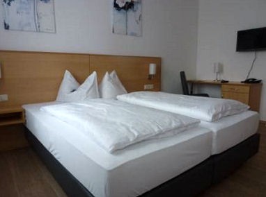 Hotel Biebertal: Room