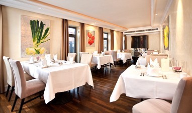 Hotel Suitess : Ресторан