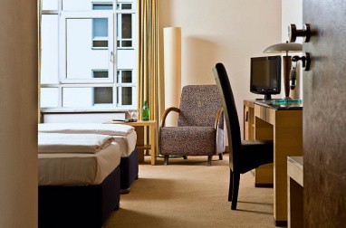 SORAT Insel-Hotel Regensburg: Room