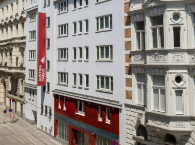 Austria Trend Hotel Anatol Wien: Вид снаружи
