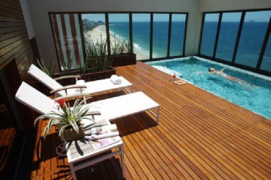 Hotel Marina All Suites: 泳池