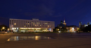 Sofitel Warsaw Victoria: Exterior View