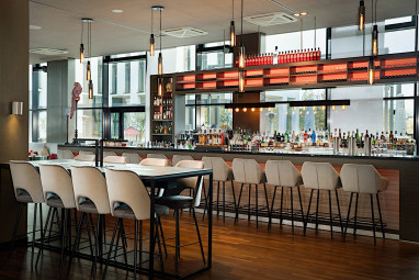 Leonardo Royal Munich: Bar/lounge