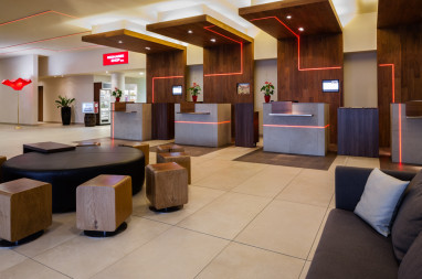 Munich Airport Marriott Hotel: Lobby