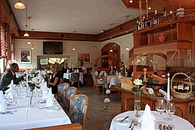 Hotel Empfinger Hof, Sure Hotel Collection by Best Western: Ресторан