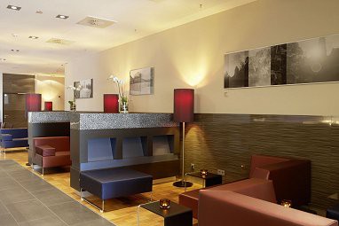 IntercityHotel Mannheim: Bar/Lounge