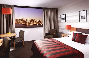 North Sydney Harbourview Hotel: Pokój