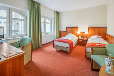 Best Western Plus Hotel Excelsior: Room