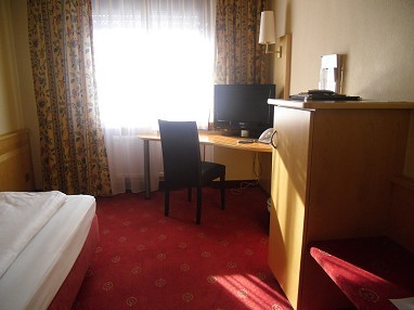 Hotel Stuttgart 21: Kamer