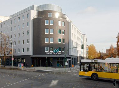 Motel One Berlin-Bellevue: 外景视图