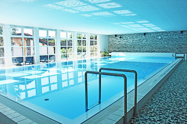 Hotel Rhön Residence: 泳池