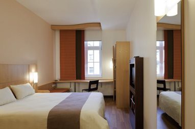 Ibis Karlsruhe City: Room