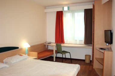 Ibis Stuttgart City: Room