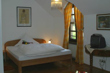 Landhotel Battenheimer Hof: Room