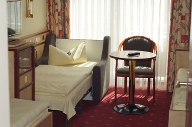 Hotel Alfa München: Oda