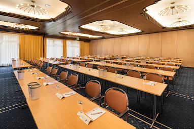Hotel am Kurpark: конференц-зал