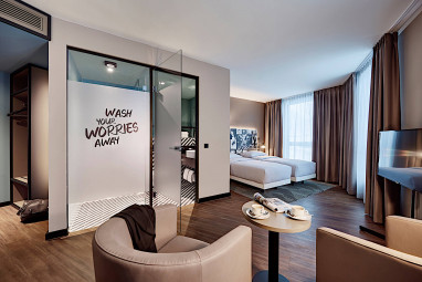 LÉGÈRE HOTEL Wiesbaden-Taunusstein: Room