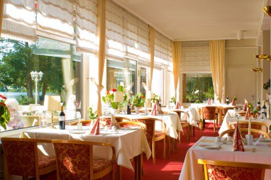 Seehotel Schwanenhof: レストラン