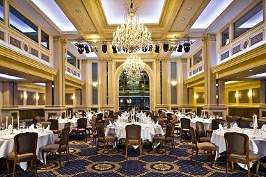 Grand Hotel Wien: Salão de baile