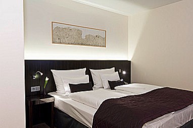 Hotel Europa: Room
