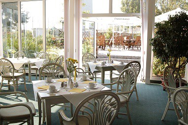 Axxon Hotel Brandenburg : Restaurante