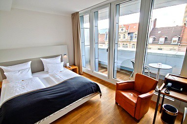 Qube Heidelberg: Room