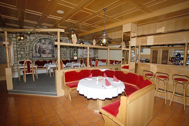 Hotel & Restaurant Zur Kaiserpfalz: 餐厅