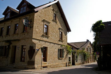 Landhotel und Weinrestaurant Espenhof: Exterior View