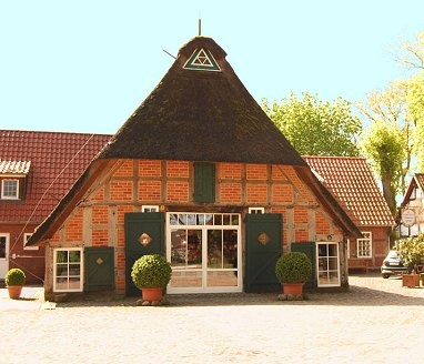 Dreimädelhaus: 外景视图