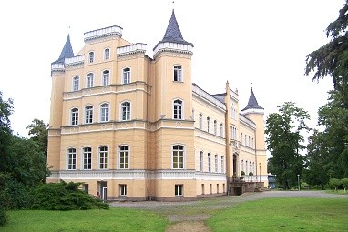 Schloss Kröchlendorff : Widok z zewnątrz