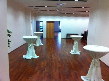 Conference Area Brune Immobilien : Hall