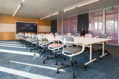 Campus Kronberg: Meeting Room