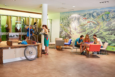 Explorer Hotel Montafon: Lobby