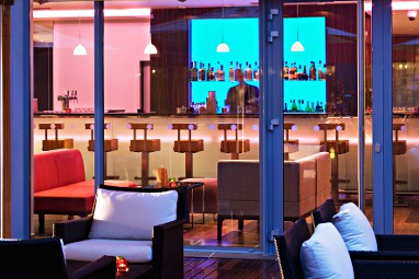 Radisson Blu Hotel Toulouse Airport: Bar/Salon