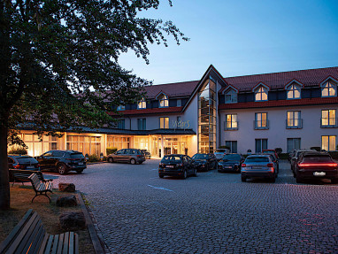 Victor´s Residenz-Hotel Teistungenburg: Vista externa