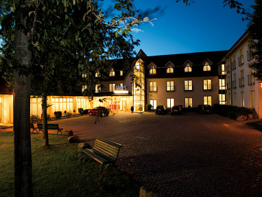 Victor´s Residenz-Hotel Teistungenburg: Widok z zewnątrz