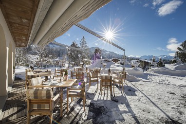 Golfhotel Les Hauts de Gstaad & SPA: 外景视图