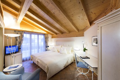 Golfhotel Les Hauts de Gstaad & SPA: Habitación