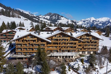 Golfhotel Les Hauts de Gstaad & SPA: Vista esterna