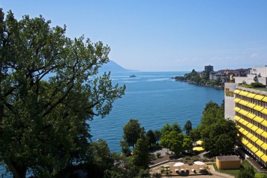 Royal Plaza Montreux & Spa: Außenansicht