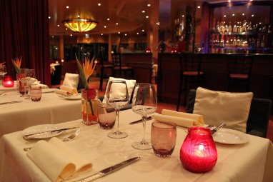 Royal Plaza Montreux & Spa: Restoran