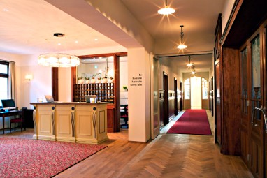 Jugendstil-Hotel Paxmontana: Hall