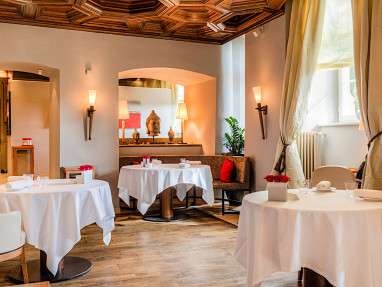 Victor´s Residenz-Hotel Schloss Berg: Restaurante