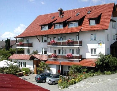 Hotel & Restaurant Am Obstgarten: Vista externa