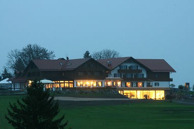 Hotel Auf der Gsteig GmbH: Vista exterior